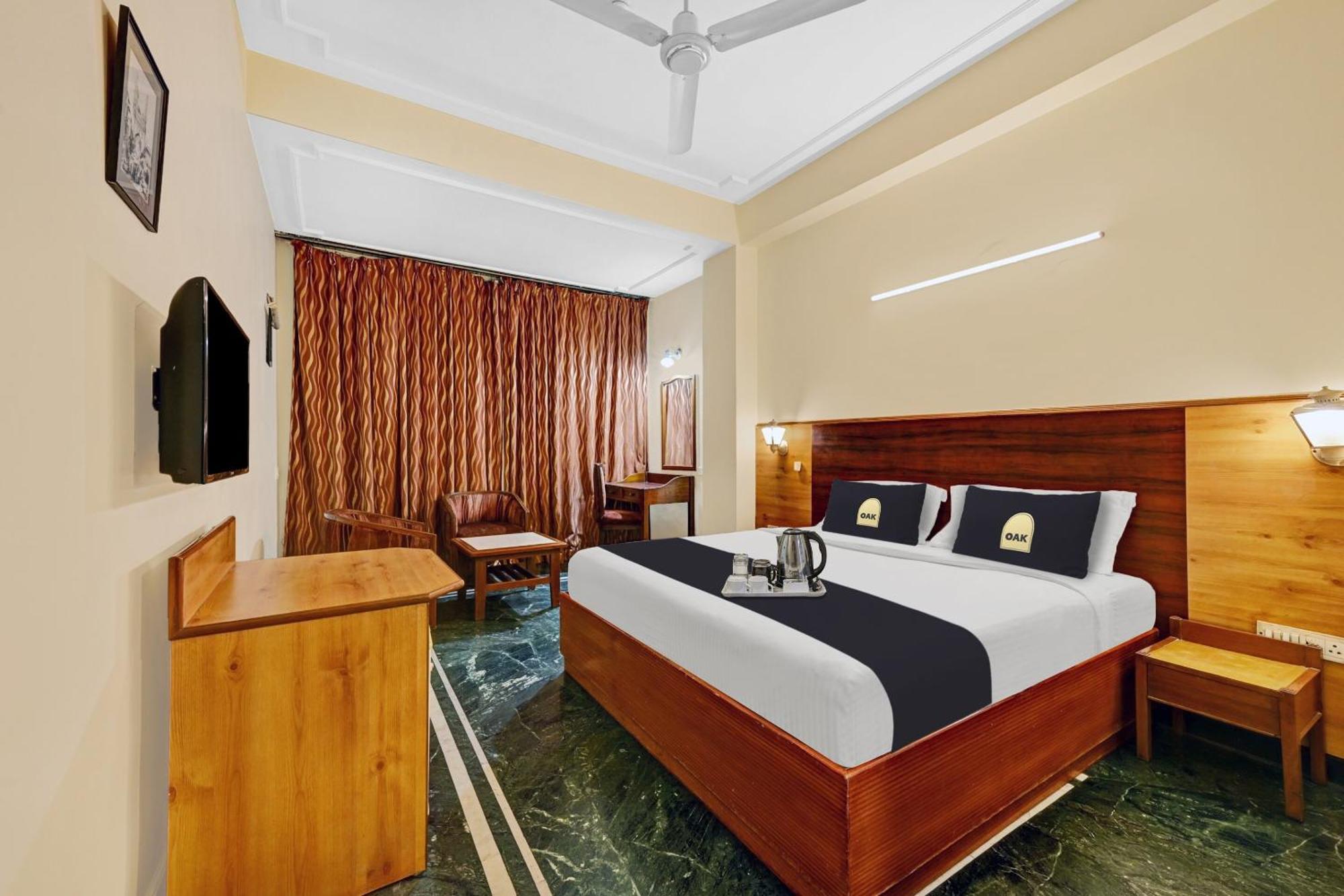 Super Townhouse Oak Hotel Belsons Taj Mahal Secunderabad ภายนอก รูปภาพ